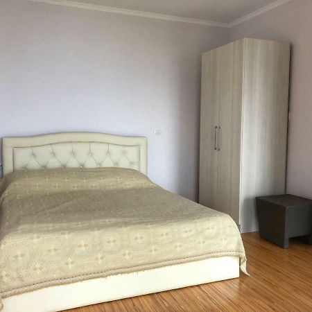 Llakmani Apartment Pogradec Exteriör bild